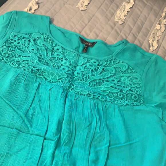 Women’s x large Nicole Miller blouse - Picture 2 of 5